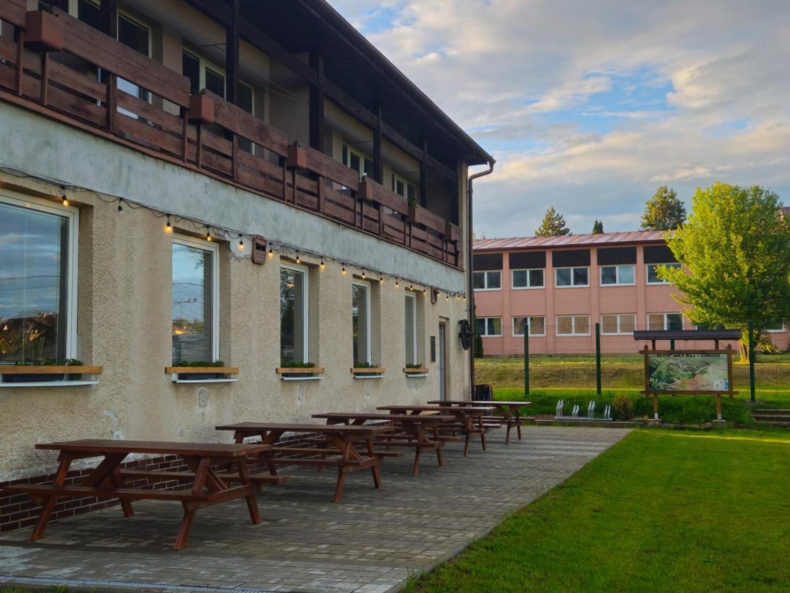Turisticka Ubytovna Hornad Spisske Tomasovce Екстер'єр фото