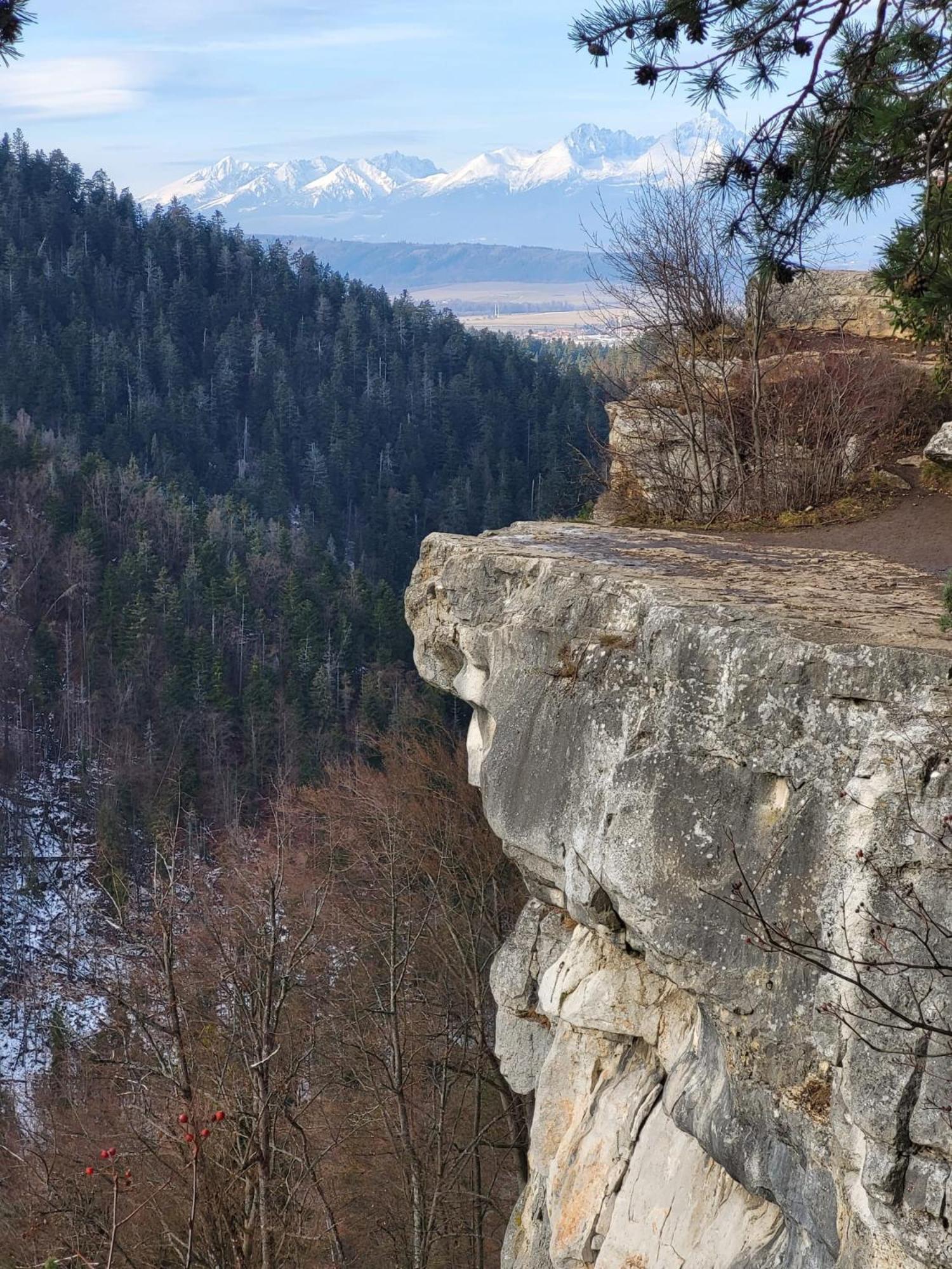 Turisticka Ubytovna Hornad Spisske Tomasovce Екстер'єр фото
